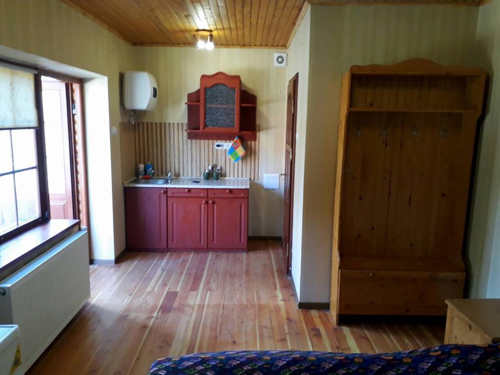 Hostal Rancho 555 Úzhgorod Exterior foto